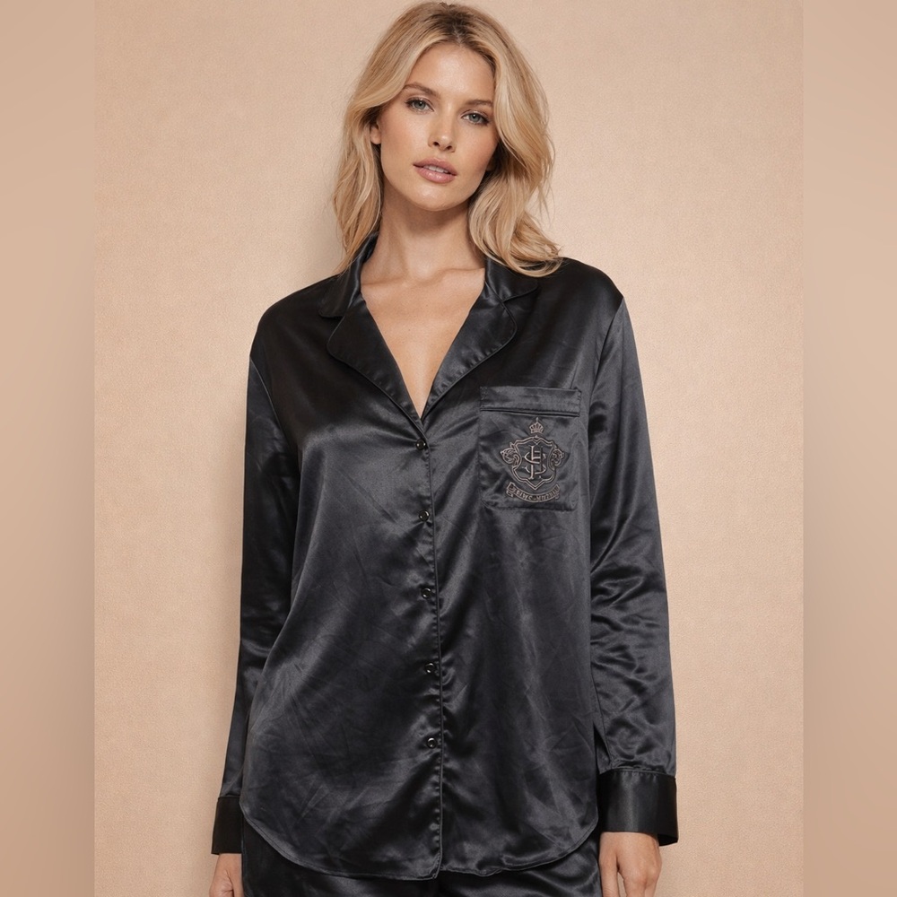 Skims Hotel Satin Sleepdress - Picture 6 of 6